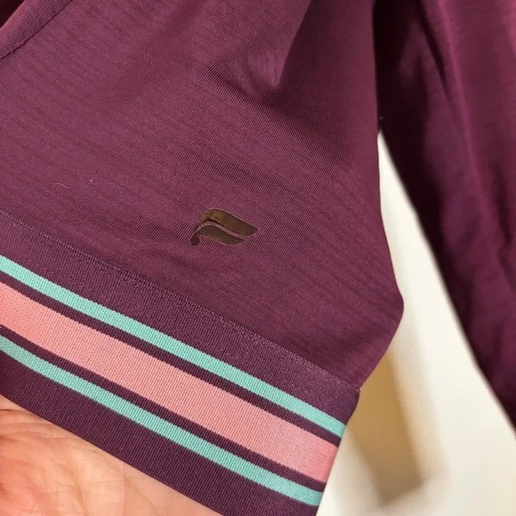 Fabletics Size Large Eco-Conscious Front Twist Long-Sleeve Purple Workout Top - Picture 7 of 11